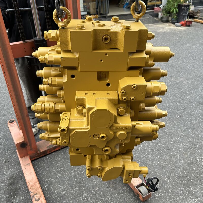 Excavator Main Control Valve723-48-26600 723-48-26500 723-48-25600 For Komatsu PC300‑8MO