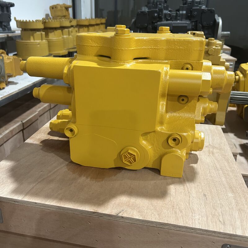 Bulldozer Komatsu D60P-12 D65P-12 D65E-12 Control Valve Main Control Valve  Distributor Valve 723-62-11102 723-62-11103 723-62-11100