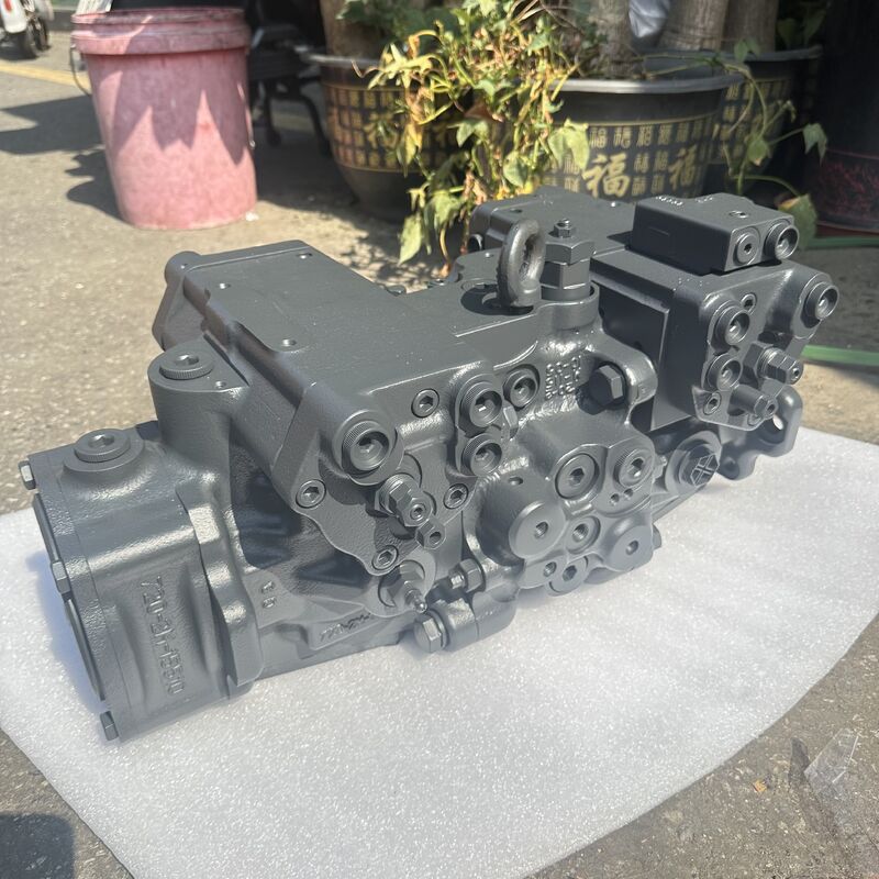 Bulldozer Komatsu D31EX-21 D31PX-21 D37EX-21 D37PX-21 D39EX-21 Piston Pump 720-2M-00030 708-2M-00050 Hydraulic Main Pump