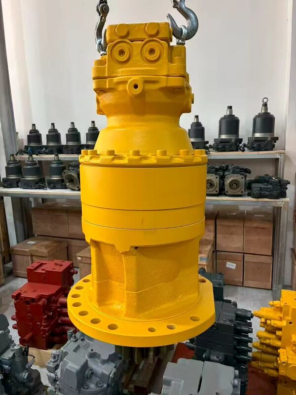 Excavator Komatsu PC120-6 pc110-6 PC130-7 PC100-6 Swing Motor Assembly 203-26-00123 203-26-00150 706-73-01181 706-73-01180