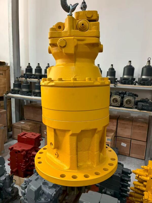 Excavator Komatsu PC120-6 pc110-6 PC130-7 PC100-6 Swing Motor Assembly 203-26-00123 203-26-00150 706-73-01181 706-73-01180