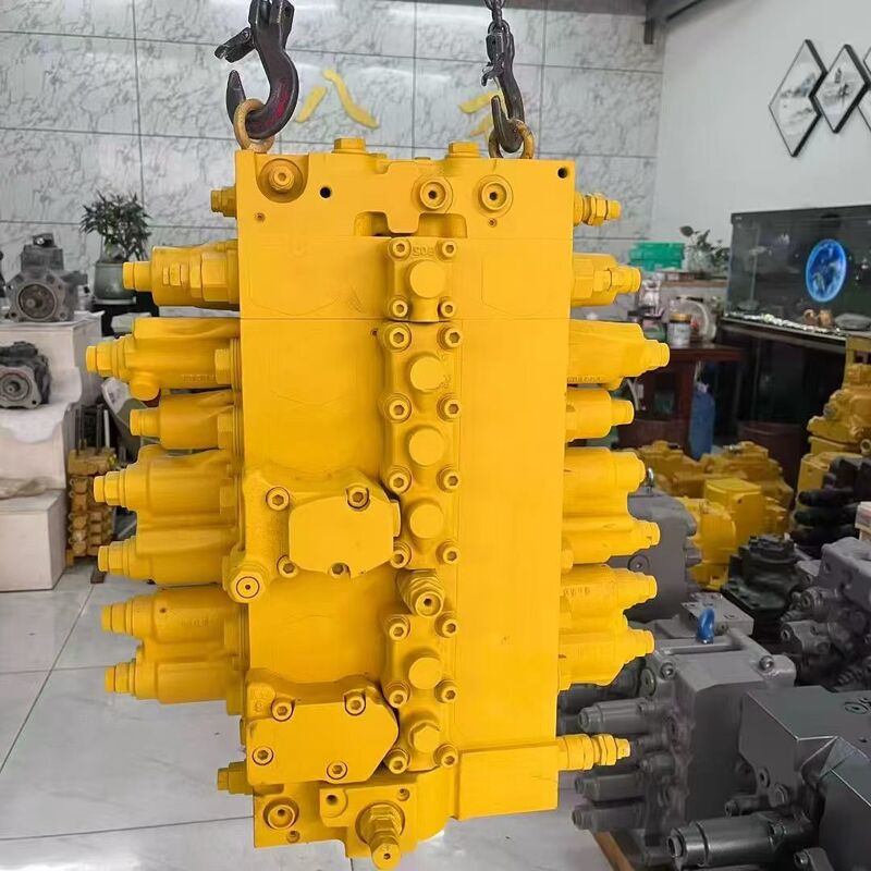 Komatsu PC200-7 PC210-7 PC220-7 PC240-7 Main Control Valve Assembly 723-47-20404 723-46-20401 723-46-20400