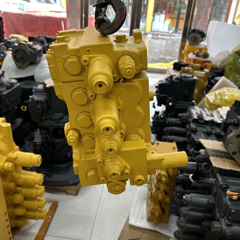 bulldozer Komatsu D65 85-15 Hydraulic Main Control Valve Assembly Part numbers 723-63-24100 723-63-22600