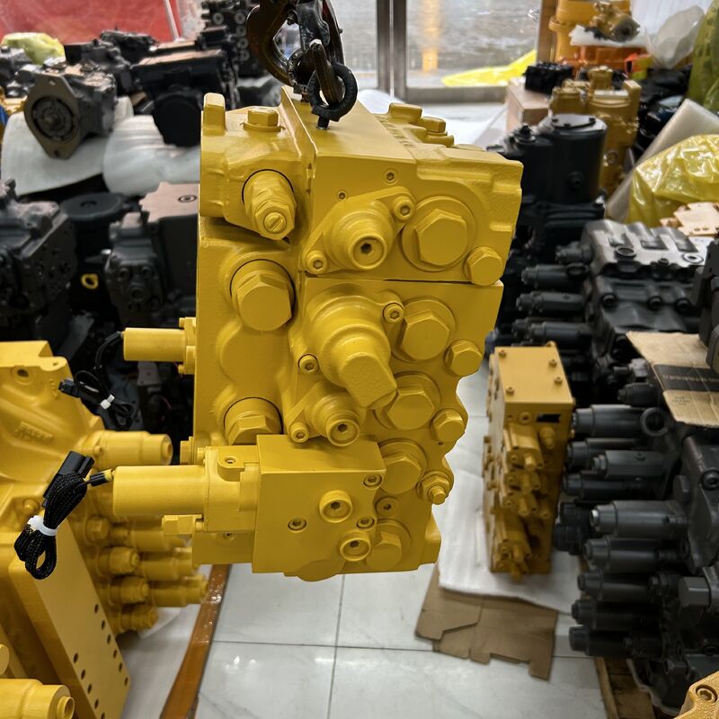 bulldozer Komatsu D65 85-15 Hydraulic Main Control Valve Assembly Part numbers 723-63-24100 723-63-22600