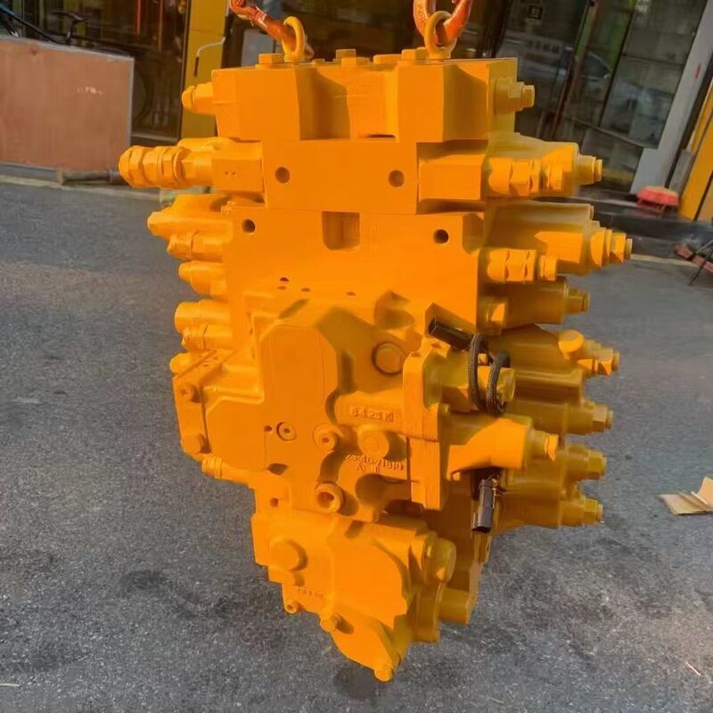 Komatsu PC200-8  PC210-8 PC220-8 PC240-8 PC270-8 excavator main control valve is 723-46-23103 related part numbers include 723-46-23101 723-46-23102