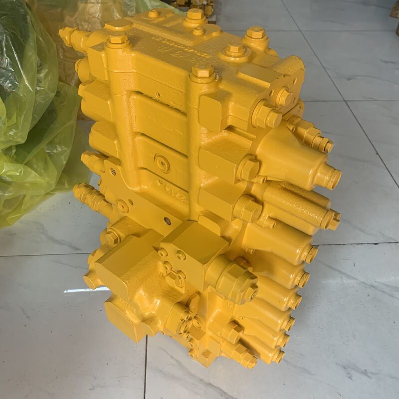 Komatsu PC300-6 PC350-6 PC400-6 PC450-6 Excavator Main Control Valve  – Part Numbers: 723-47-16102 723-47-16103 723-47-16103 723-47-17101