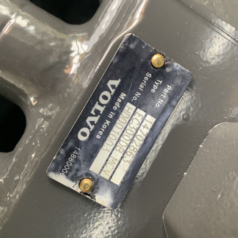 Main Control Valve Multi-way Distributor of EC250D EC300D EC350D Excavator 14702863 14720610