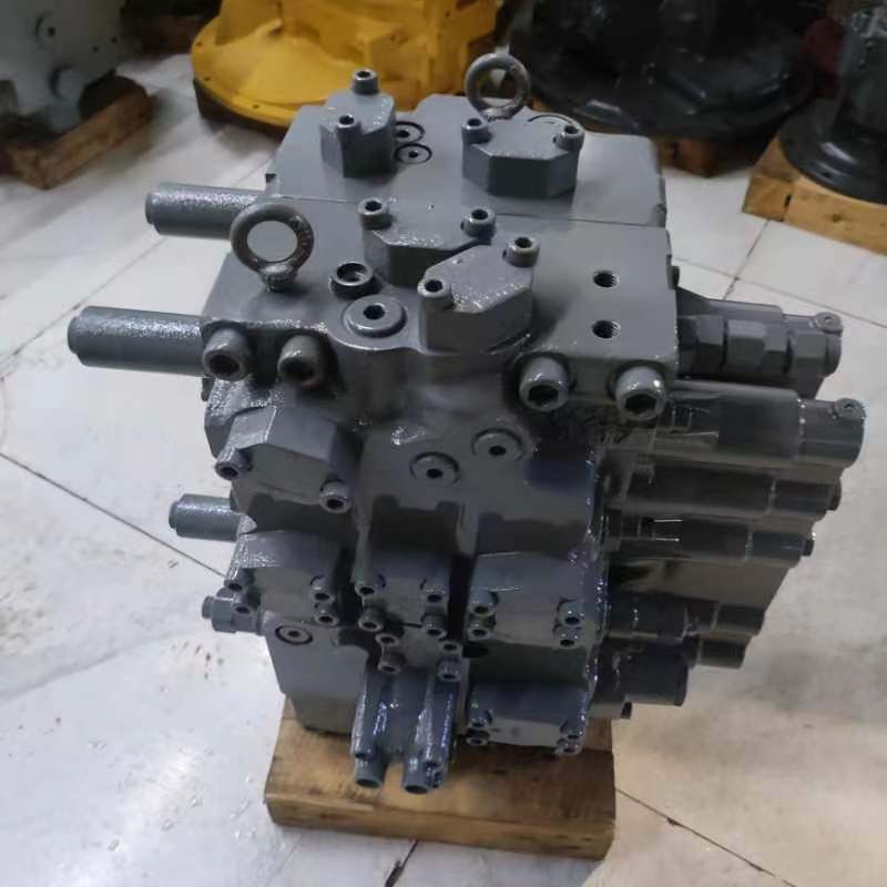 4606144 4398652 Excavator Main Control Valve for Hitachi EFI ZAX200-3 ZAX210-3 ZAX240-3 ZAX270-3