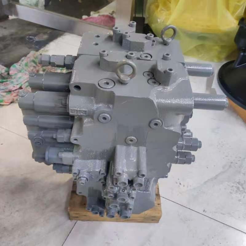 4606144 4398652 Excavator Main Control Valve for Hitachi EFI ZAX200-3 ZAX210-3 ZAX240-3 ZAX270-3