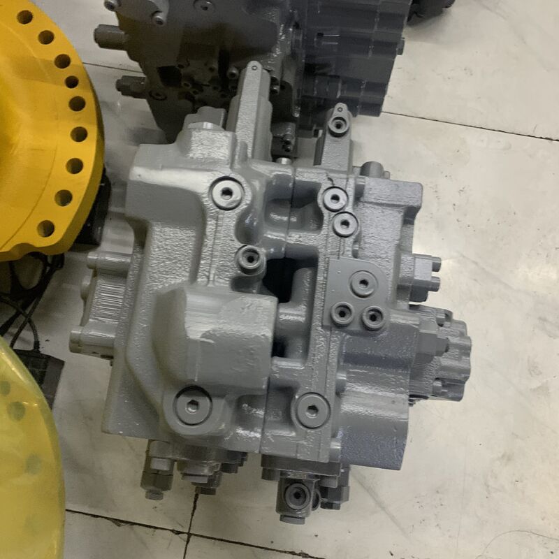 Main Control Valve Distributor for Hitachi EX200-5 EX210H-5 EX210LCH-5 EX220-5 EX270-5 Direct Injection Excavator Part No 4366959