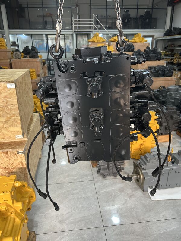 Hydraulic Main Control Valve 723-44-11201 723-44-11100 723-44-11101 for Komatsu WA600-6 Wheel Loader